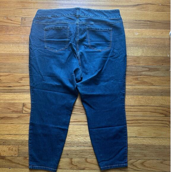 Torrid Jeans Jegging Skinny Super Soft High-Rise Extra Short - Picture 6 of 12